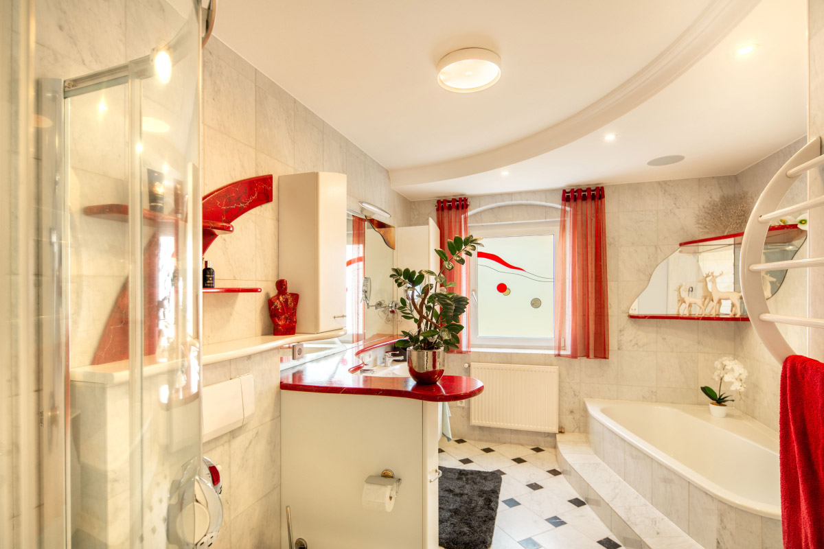 Loxone LED Ceiling Light RGBW Air Weiß