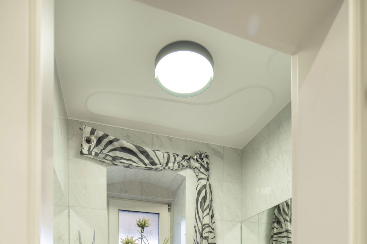 Loxone LED Ceiling Light RGBW Air Anthrazit