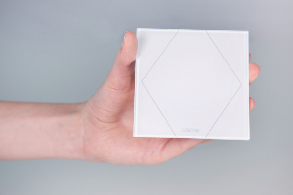 Loxone Touch Pure Classic Tree Signalweiß