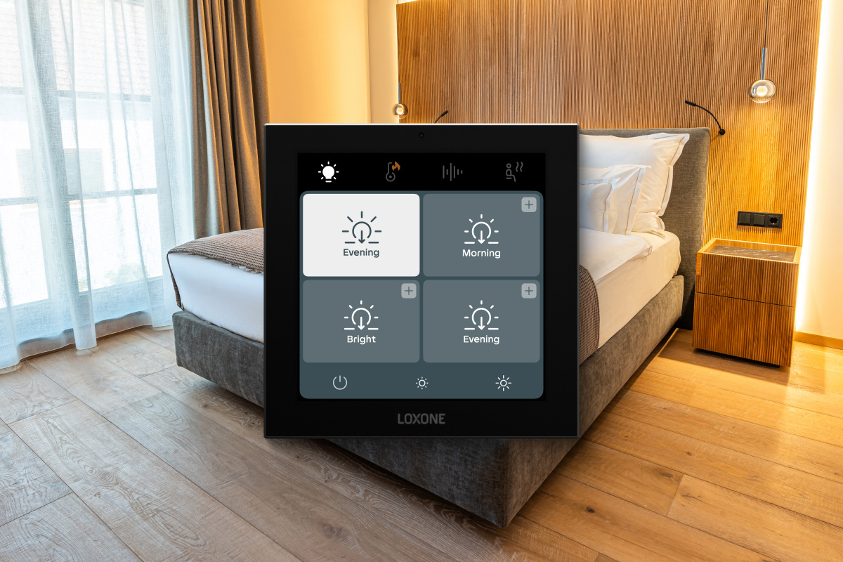 Loxone Touch Pure Display Tree