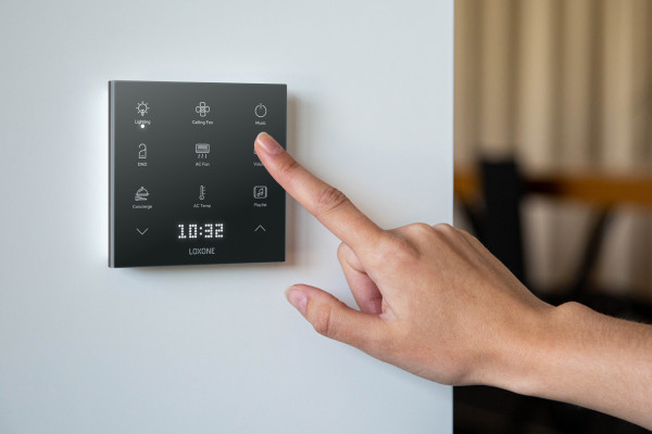 Loxone Touch Pure Flex Battery Air Anthrazit