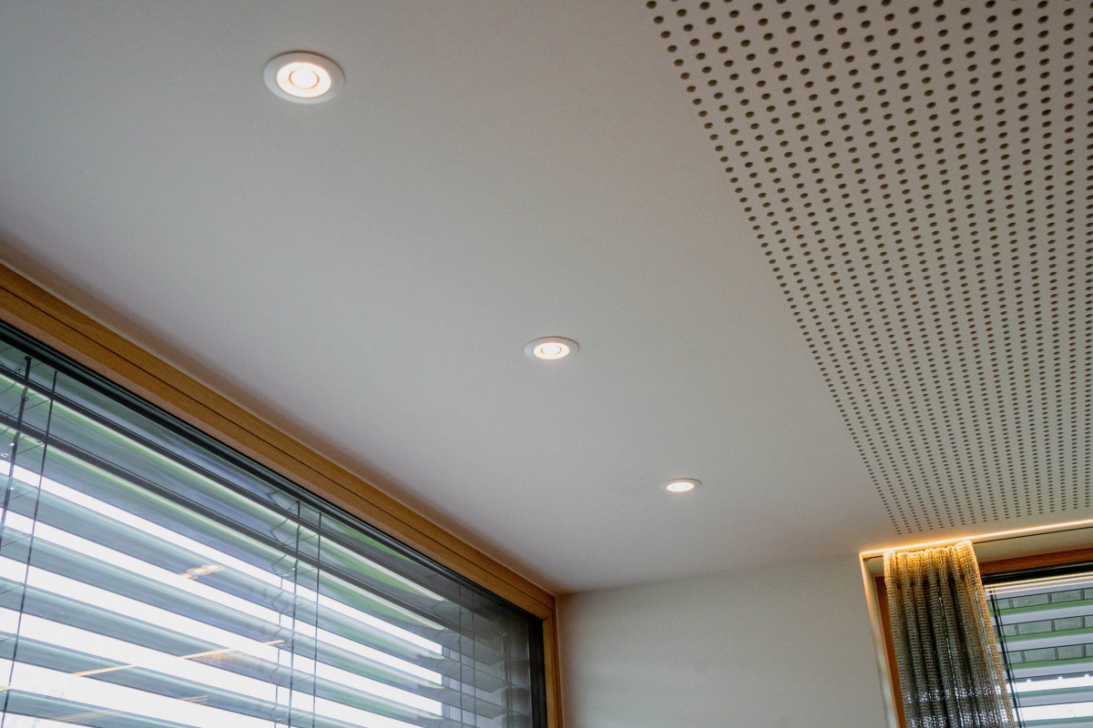 Loxone LED Spot RGBW Tree Weiß