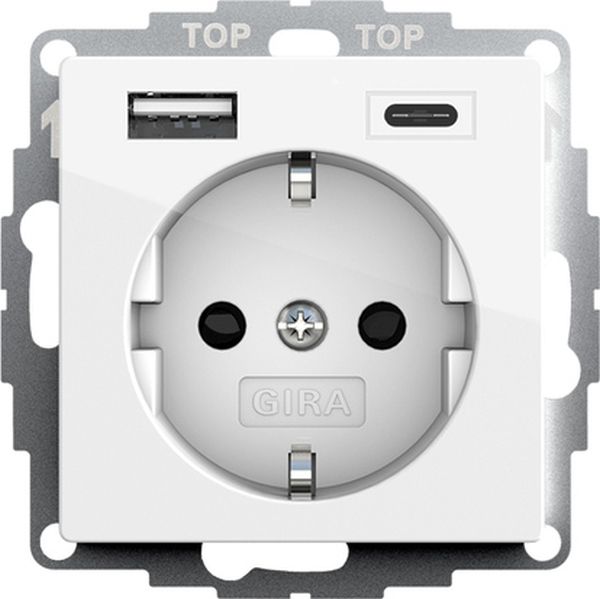 Gira Steckdose System 55 reinweiß glänzend